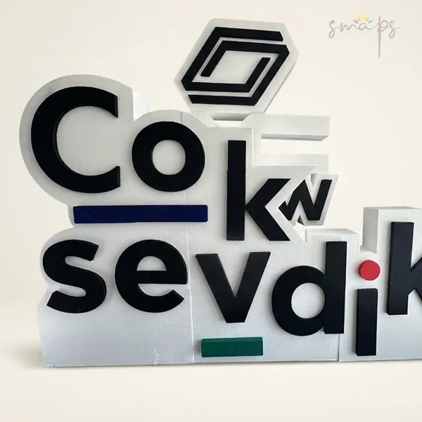 Korporativni dekorativni element za firmu